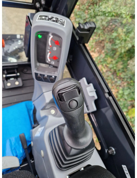 Mini excavator Kubota KX019-4 Hi-spec (NIEUW): picture 7