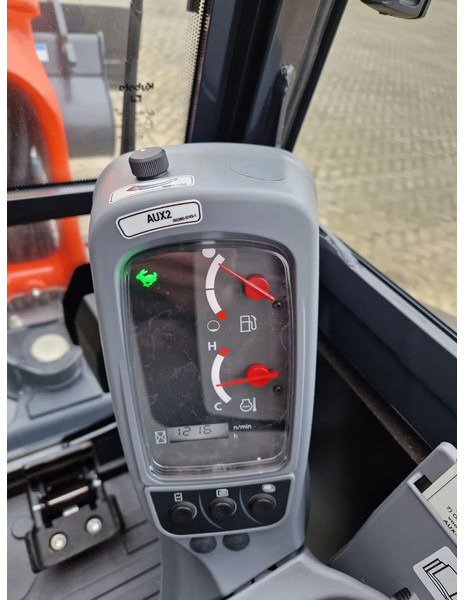 Mini excavator Kubota KX027-4 Hi-spec (NIEUW): picture 10 Mini excavator Kubota KX027-4 Hi-spec (NIEUW): picture 10