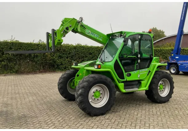 Machinery auction FPM bv, Wekerom, Netherlands - Loader: picture 5 Machinery auction FPM bv, Wekerom, Netherlands - Loader: picture 5