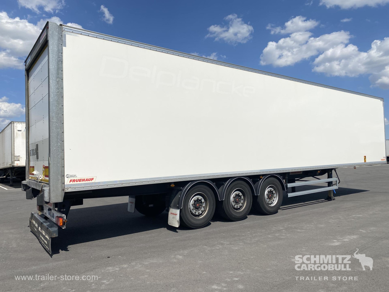 FRUEHAUF Dryfreight Standard Roller shutter door - Closed box semi-trailer: picture 5 FRUEHAUF Dryfreight Standard Roller shutter door - Closed box semi-trailer: picture 5