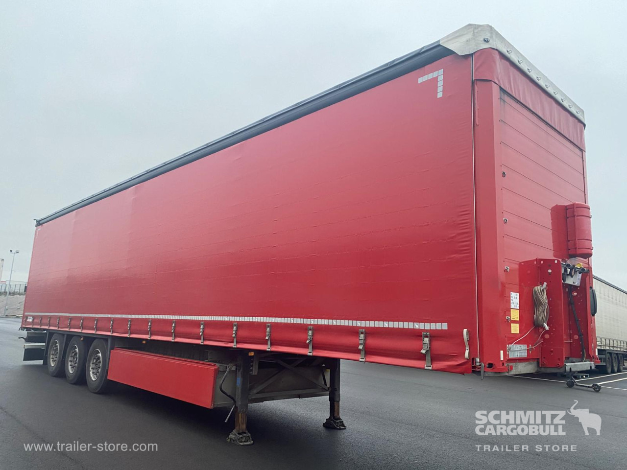 SCHMITZ Curtainsider Standard - Curtainsider semi-trailer: picture 1 SCHMITZ Curtainsider Standard - Curtainsider semi-trailer: picture 1
