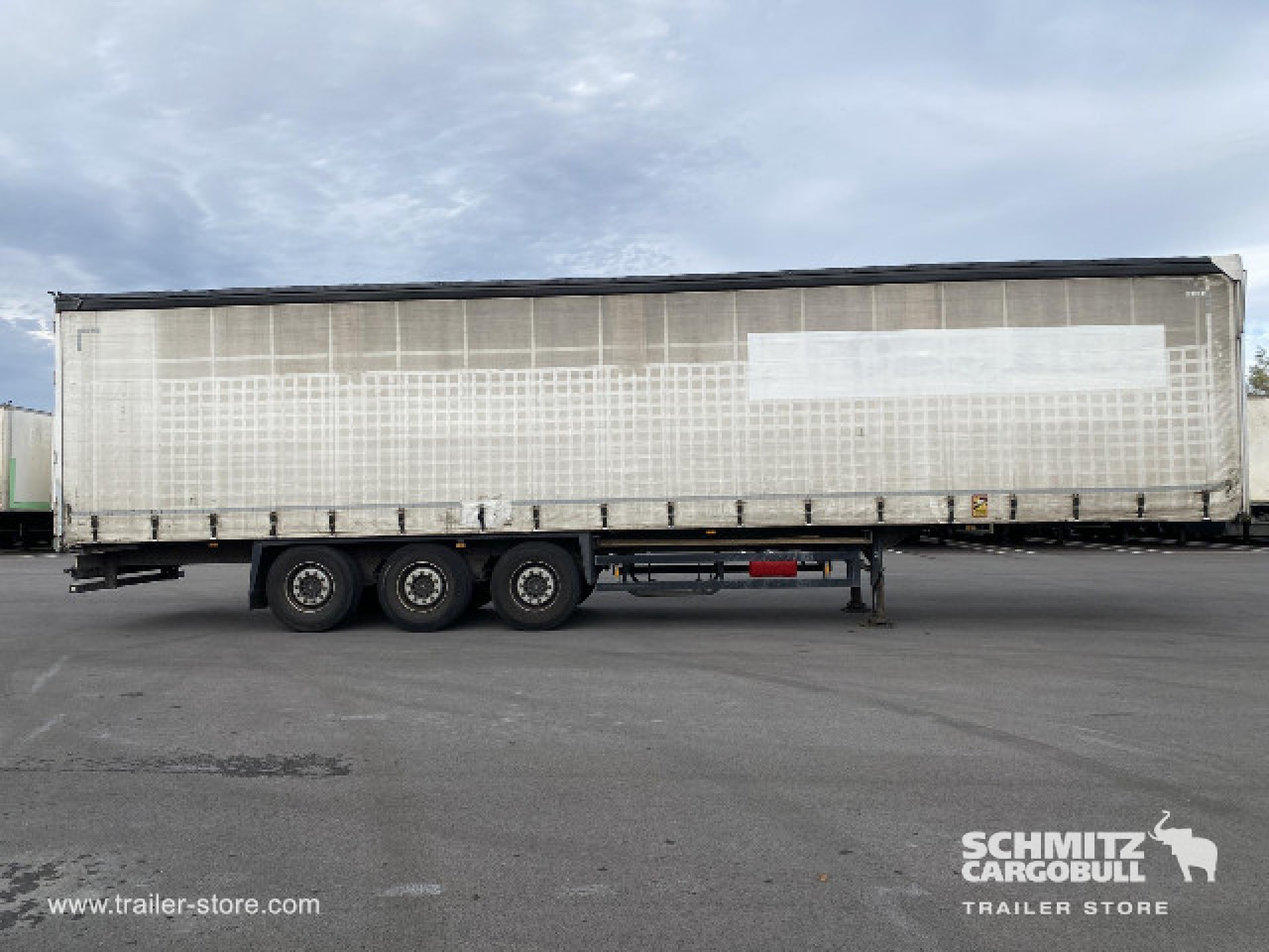 SCHMITZ Curtainsider Standard - Curtainsider semi-trailer: picture 5 SCHMITZ Curtainsider Standard - Curtainsider semi-trailer: picture 5