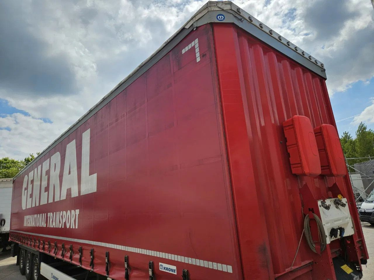 Krone SD XL Code, Lifting Axle A - Curtainsider semi-trailer: picture 2 Krone SD XL Code, Lifting Axle A - Curtainsider semi-trailer: picture 2