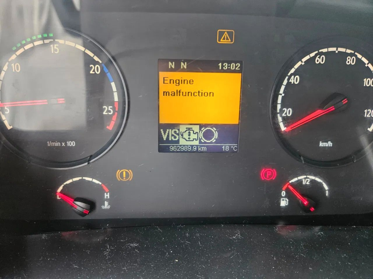 Box truck Scania R480 BOX Tail Lift Euro5: picture 17