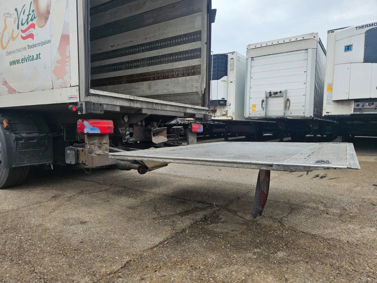 Box truck Scania R480 BOX Tail Lift Euro5: picture 6