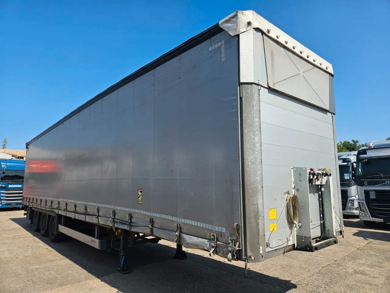 Schmitz Cargobull SCB S3T VARIOS 5 units! Lifting Axle A&C, XL Cod - Curtainsider semi-trailer: picture 2 Schmitz Cargobull SCB S3T VARIOS 5 units! Lifting Axle A&C, XL Cod - Curtainsider semi-trailer: picture 2