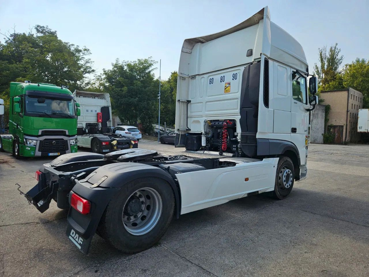 DAF XF 480 SSC-Standard-StandKlima-4 Units-4 new tir - Tractor unit: picture 3 DAF XF 480 SSC-Standard-StandKlima-4 Units-4 new tir - Tractor unit: picture 3
