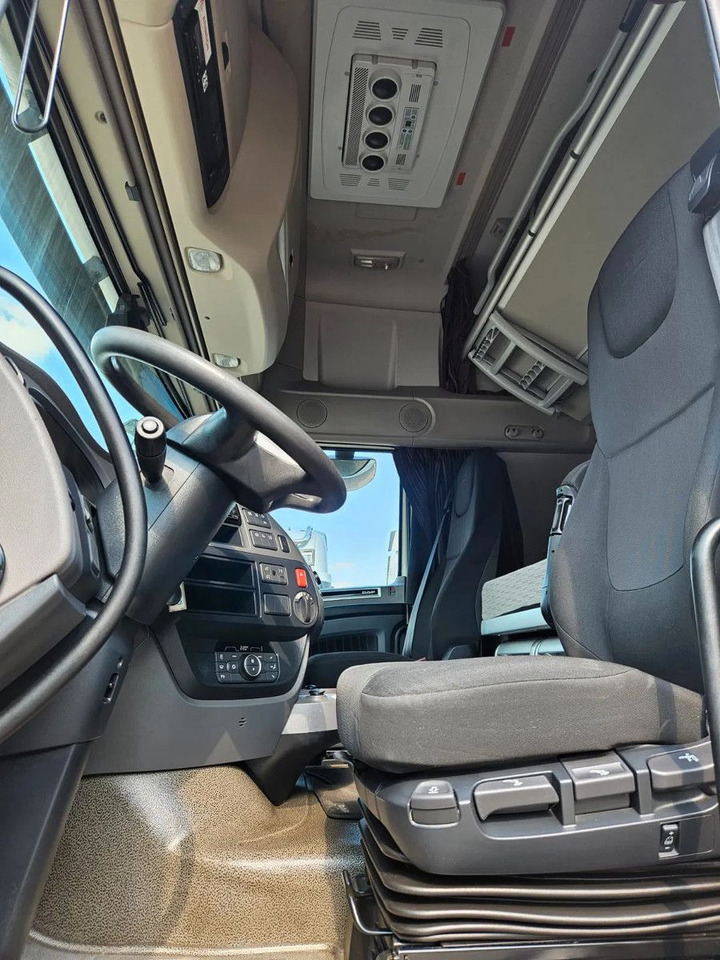 DAF XF 480 SSC-Standard-StandKlima-4 Units-4 new tir - Tractor unit: picture 5 DAF XF 480 SSC-Standard-StandKlima-4 Units-4 new tir - Tractor unit: picture 5