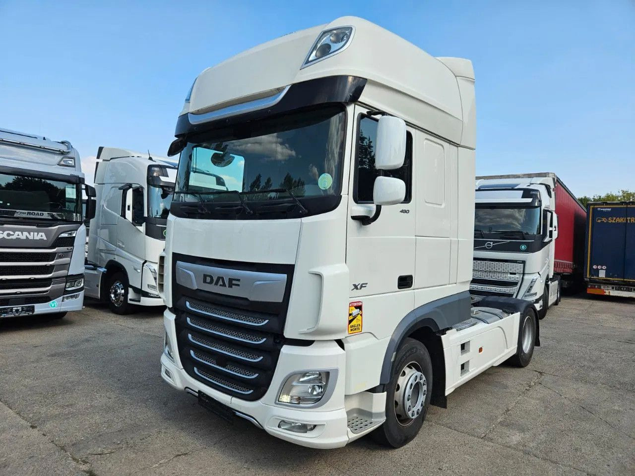 DAF XF 480 SSC-Standard-StandKlima-4 Units-4 new tir - Tractor unit: picture 1 DAF XF 480 SSC-Standard-StandKlima-4 Units-4 new tir - Tractor unit: picture 1
