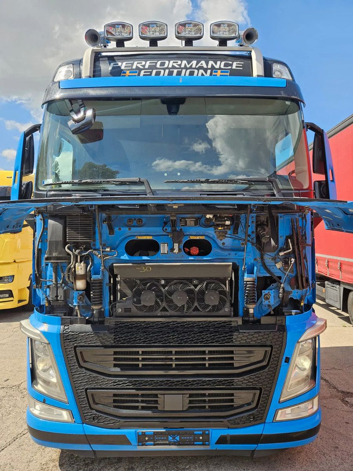 Volvo FH 540 Standard-XL-Dual Clutch Limited Edition-I - Tractor unit: picture 5 Volvo FH 540 Standard-XL-Dual Clutch Limited Edition-I - Tractor unit: picture 5