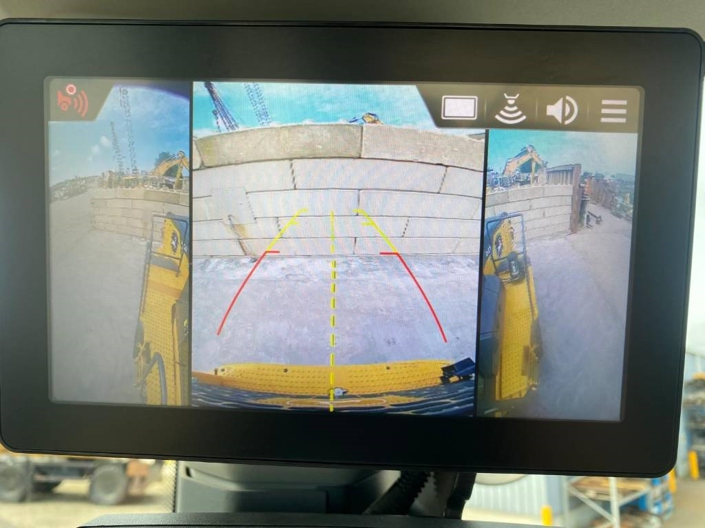 Wheel loader John Deere 824p: picture 15 Wheel loader John Deere 824p: picture 15