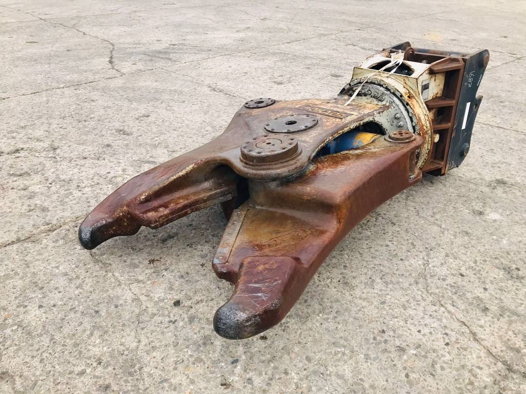 Okada Cut-70v/hr - Demolition shears: picture 1 Okada Cut-70v/hr - Demolition shears: picture 1