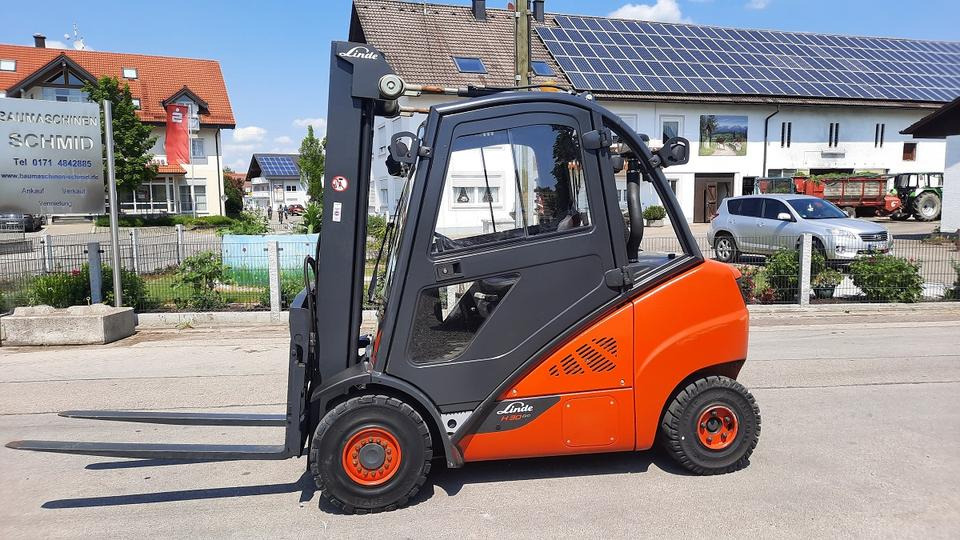 Frontstapler Linde H30D Triplex Stapler sehr schön Diesel - Diesel forklift: picture 2 Frontstapler Linde H30D Triplex Stapler sehr schön Diesel - Diesel forklift: picture 2