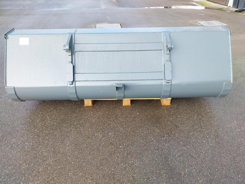 Merlo Schaufel 2,5m Teleskoplader Radlader Volumen - Loader bucket: picture 3 Merlo Schaufel 2,5m Teleskoplader Radlader Volumen - Loader bucket: picture 3