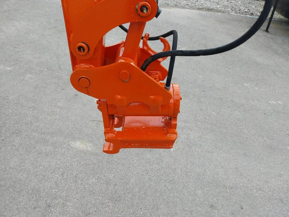 Minibagger Hitachi ZX 19 Powertilt Bagger Kettenbagger - Mini excavator: picture 3 Minibagger Hitachi ZX 19 Powertilt Bagger Kettenbagger - Mini excavator: picture 3