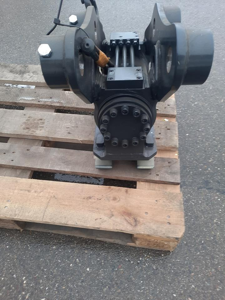 Rädlinger Tilt 3,5 -5 to Powertilt Minibagger Schwenkmotor Yanmar - Tiltrotator for Mini excavator: picture 4 Rädlinger Tilt 3,5 -5 to Powertilt Minibagger Schwenkmotor Yanmar - Tiltrotator for Mini excavator: picture 4