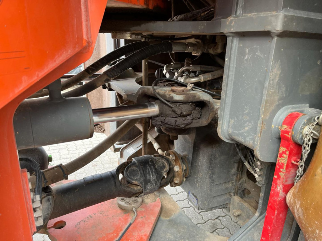 LIEBHERR Radlader L 566 Radlader - Wheel loader: picture 3 LIEBHERR Radlader L 566 Radlader - Wheel loader: picture 3