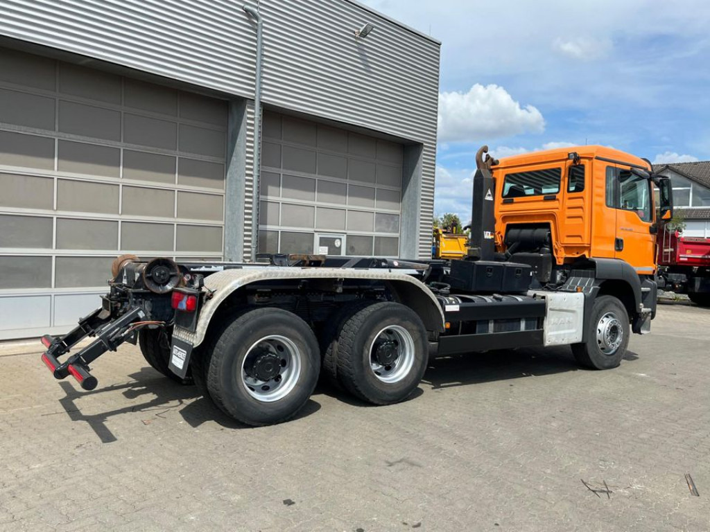 MAN MAN TG-S Abrollkipper 26.460 6x4 BB kurzer Radstand - Hook lift truck: picture 4 MAN MAN TG-S Abrollkipper 26.460 6x4 BB kurzer Radstand - Hook lift truck: picture 4