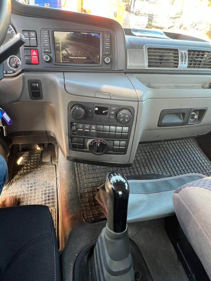 Tipper MAN TG-M 2-Achs Allradkipper 15.290 4x4 BL Meiller: picture 7