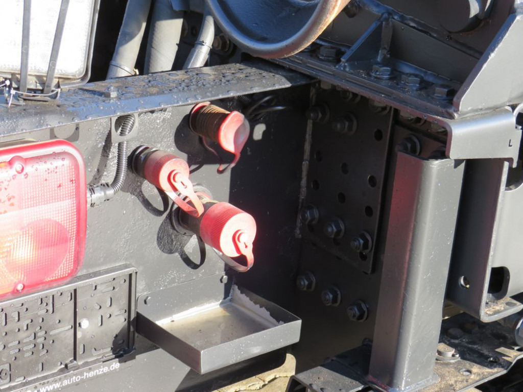 MAN TG-S 18.320 BL Abrollkipper - Hook lift truck: picture 5 MAN TG-S 18.320 BL Abrollkipper - Hook lift truck: picture 5