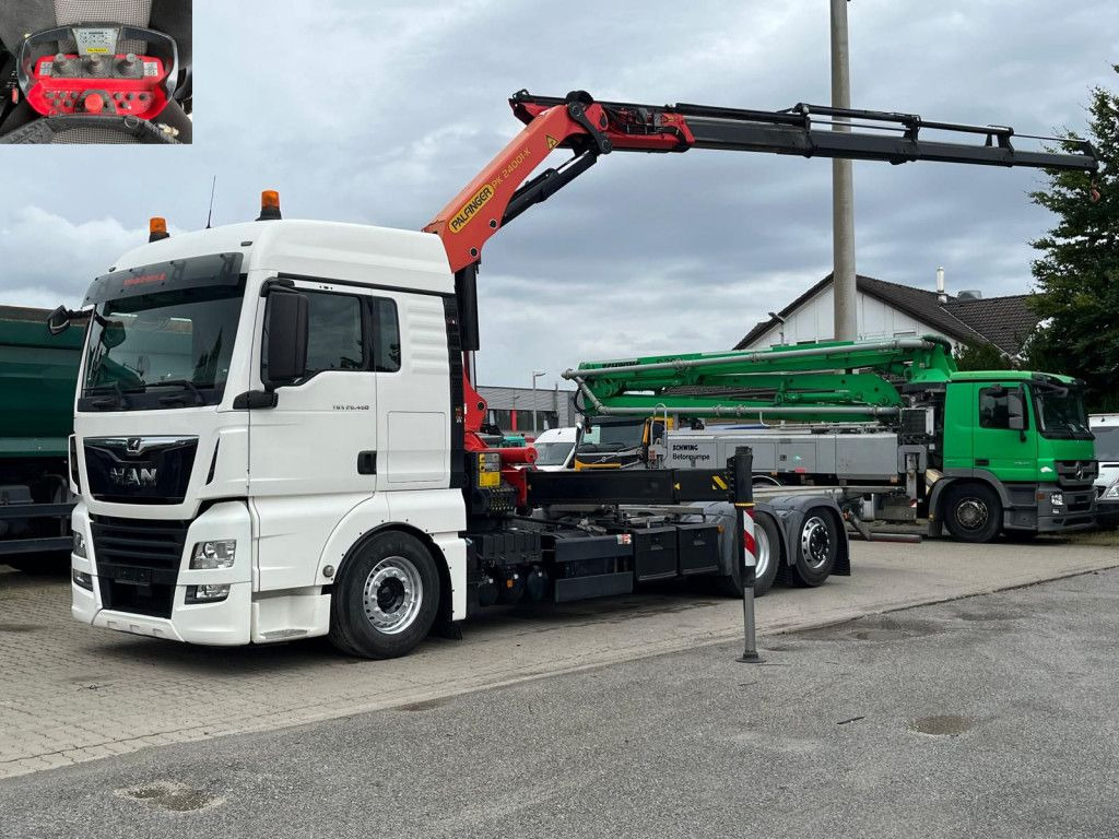 MAN TG-X 26.460 6x2-2 BL Pritsche Kran PK 24.001/Fun - Crane truck: picture 1 MAN TG-X 26.460 6x2-2 BL Pritsche Kran PK 24.001/Fun - Crane truck: picture 1