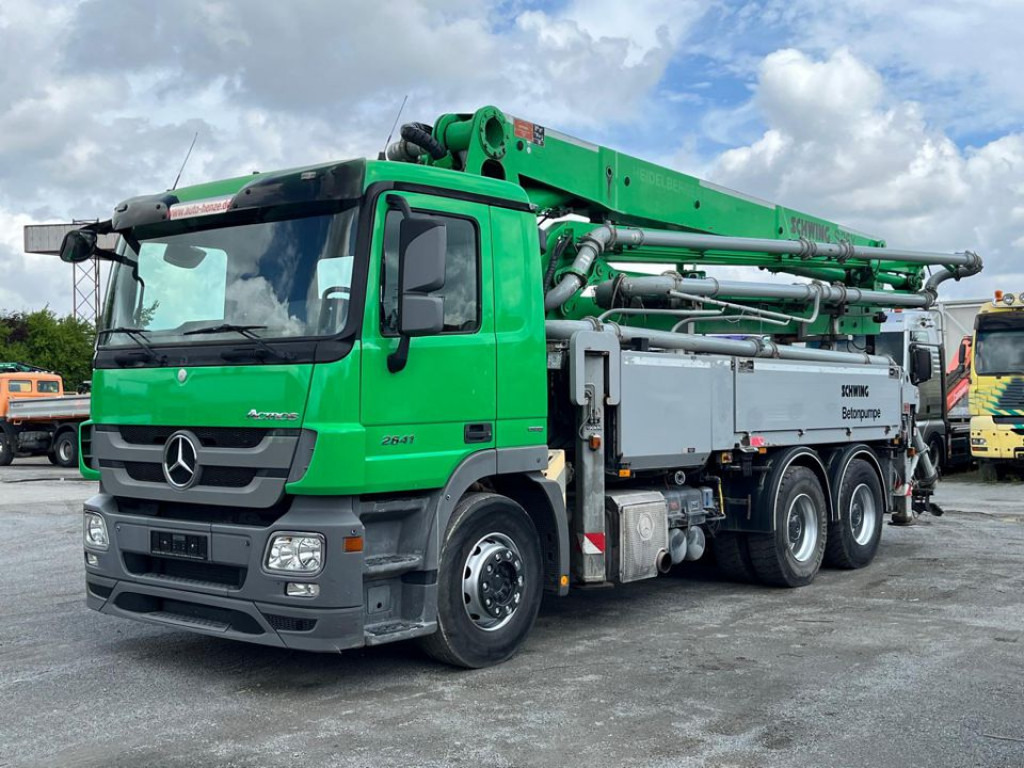 Concrete pump truck MERCEDES-BENZ Actros 2641 6x4  Betonpumpe Schwing S 36 X nur 2786h: picture 8