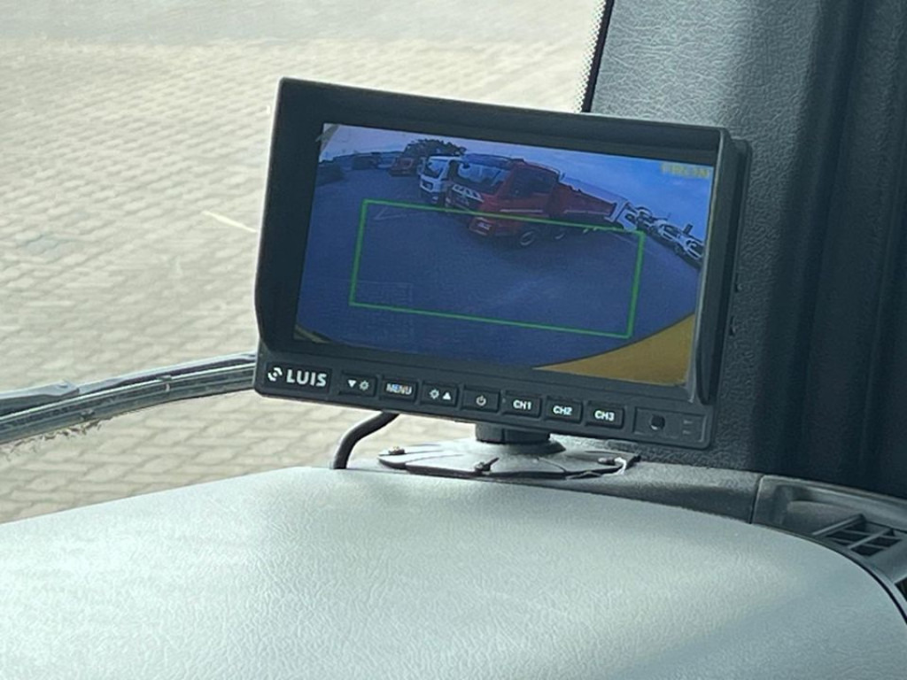 Garbage truck for transportation of garbage MERCEDES-BENZ Antos 2533 L 6x2 ENA Müllwagen Zoeller + Schüttung: picture 15 Garbage truck for transportation of garbage MERCEDES-BENZ Antos 2533 L 6x2 ENA Müllwagen Zoeller + Schüttung: picture 15