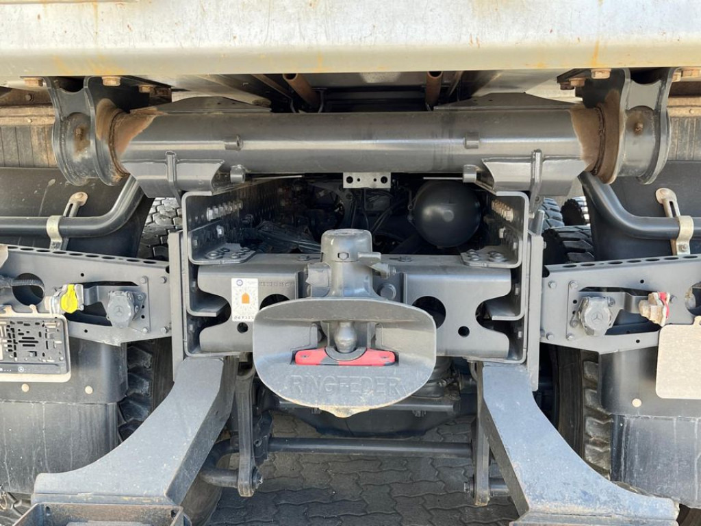 MERCEDES-BENZ Arocs 4153 8x6 4 Achs Muldenkipper Meiller - Tipper: picture 3 MERCEDES-BENZ Arocs 4153 8x6 4 Achs Muldenkipper Meiller - Tipper: picture 3