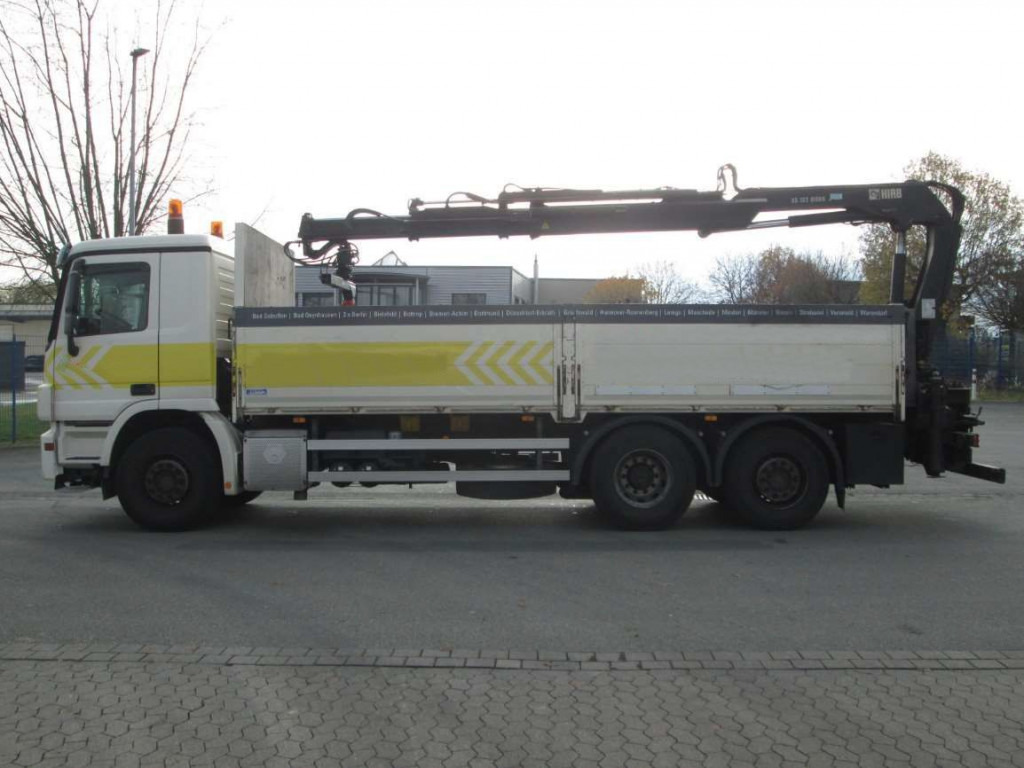 Mercedes-Benz Actros Pritsche Heckkran 2641 L 6x2 Funk - Dropside/ Flatbed truck, Crane truck: picture 4 Mercedes-Benz Actros Pritsche Heckkran 2641 L 6x2 Funk - Dropside/ Flatbed truck, Crane truck: picture 4