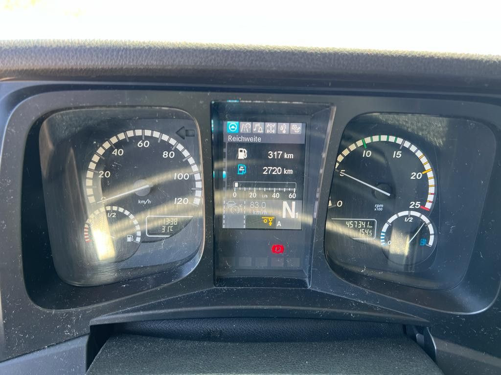 Leasing of Mercedes-Benz Antos 2540 L 6x2 Pritsche LBW Mercedes-Benz Antos 2540 L 6x2 Pritsche LBW Mercedes-Benz Antos 2540 L 6x2 Pritsche LBW Mercedes-Benz Antos 2540 L 6x2 Pritsche LBW: picture 10