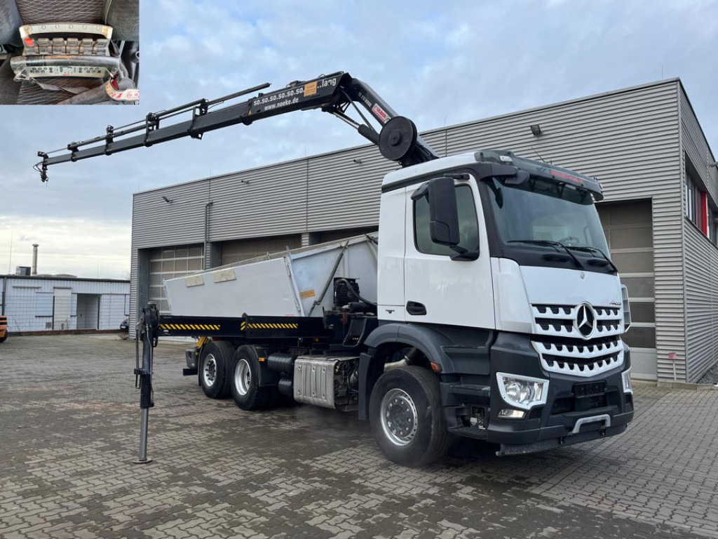 Mercedes-Benz Arocs 3-Achs Kipper Kran 2543 L Hiab 211 5xhydr.+Funk - Tipper, Crane truck: picture 1 Mercedes-Benz Arocs 3-Achs Kipper Kran 2543 L Hiab 211 5xhydr.+Funk - Tipper, Crane truck: picture 1