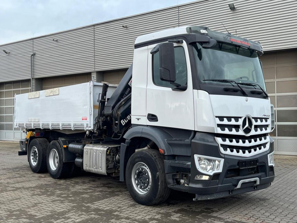 Mercedes-Benz Arocs 3-Achs Kipper Kran 2543 L Hiab 211 5xhydr.+Funk - Tipper, Crane truck: picture 3 Mercedes-Benz Arocs 3-Achs Kipper Kran 2543 L Hiab 211 5xhydr.+Funk - Tipper, Crane truck: picture 3