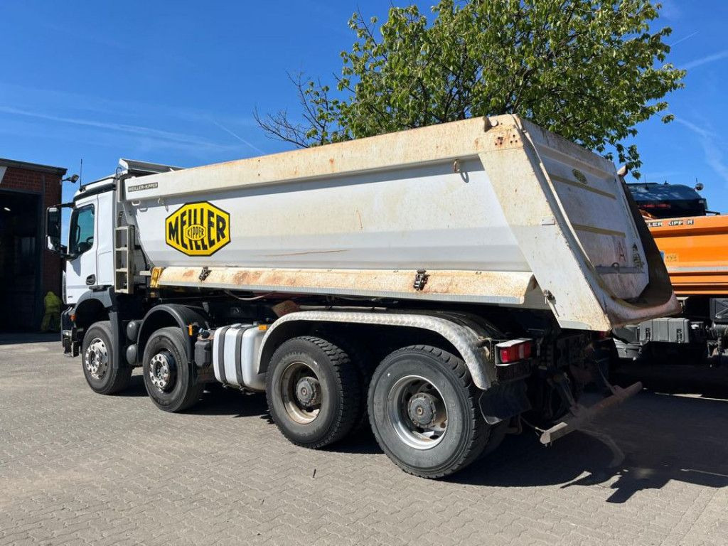Mercedes-Benz Arocs 3240 B 8x4 4 Achs Muldenkipper Meiller - Tipper: picture 3 Mercedes-Benz Arocs 3240 B 8x4 4 Achs Muldenkipper Meiller - Tipper: picture 3