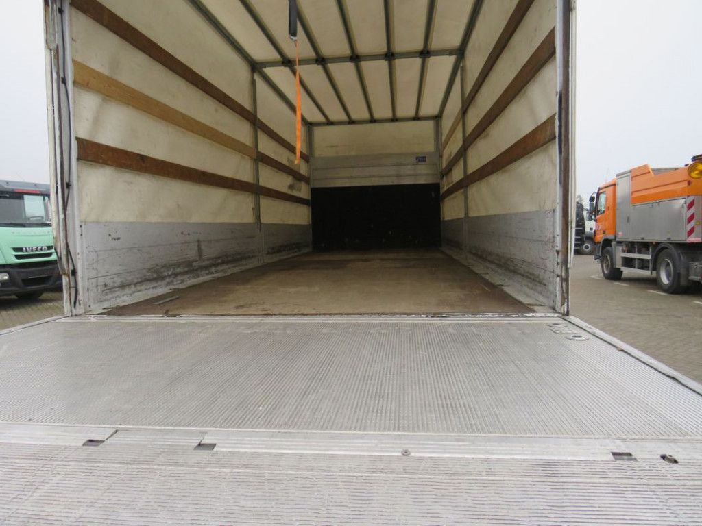 Mercedes-Benz Atego 1224 L Pritsche LBW LBW 1.5to - Curtainsider truck: picture 4 Mercedes-Benz Atego 1224 L Pritsche LBW LBW 1.5to - Curtainsider truck: picture 4