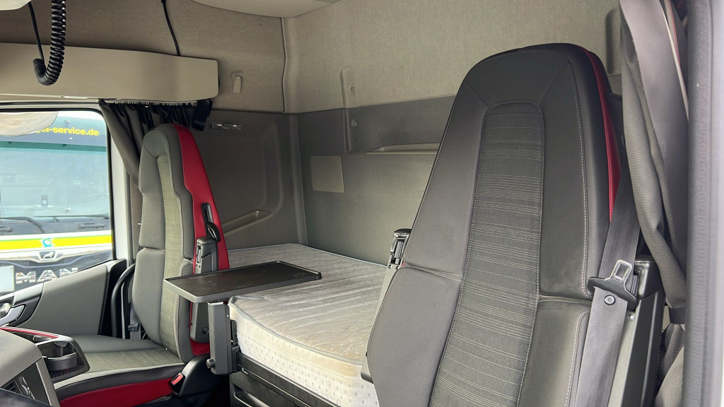 VOLVO (S) Truck FH 500 6x2 Abrollkipper Funkfernbedienung - Hook lift truck: picture 3 VOLVO (S) Truck FH 500 6x2 Abrollkipper Funkfernbedienung - Hook lift truck: picture 3