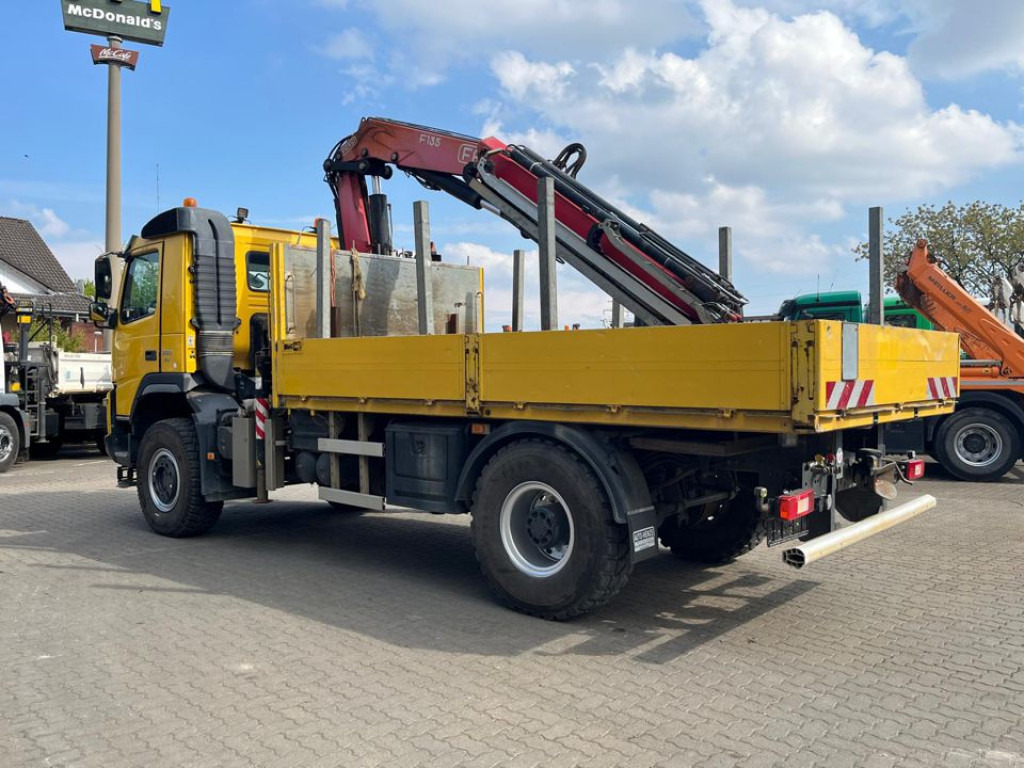 Leasing of VOLVO (S) Truck FM 330 4x4 Pritsche Kran Singelreifen Funkfernbedienung VOLVO (S) Truck FM 330 4x4 Pritsche Kran Singelreifen Funkfernbedienung: picture 7