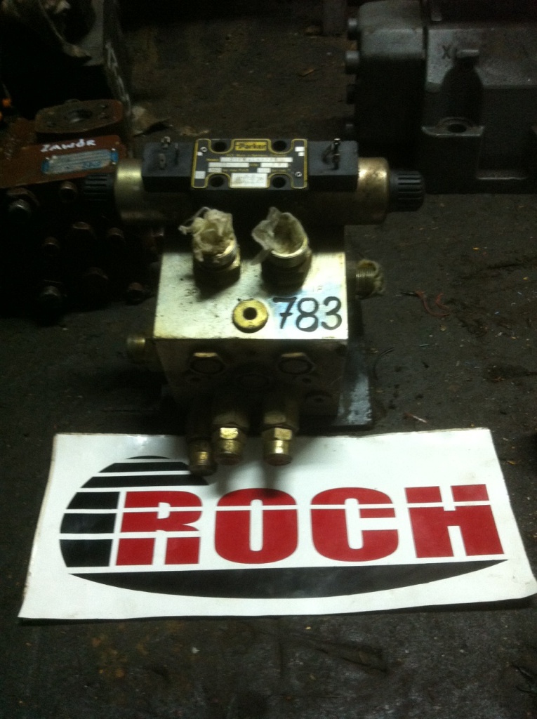 HAMM L093083 01220373 991600/18 - 1 SEKCYJNY + D1VW4CNKP75 + CEWKA - Hydraulic valve for Construction machinery: picture 1 HAMM L093083 01220373 991600/18 - 1 SEKCYJNY + D1VW4CNKP75 + CEWKA - Hydraulic valve for Construction machinery: picture 1