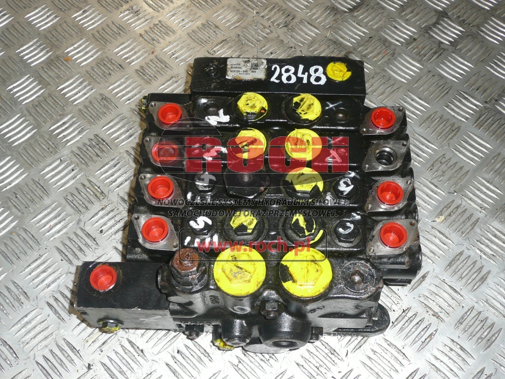 JCB A20F219 401/B1238 SCX120-D45 A00 - 5 SEKCYJNY - Hydraulic valve: picture 1 JCB A20F219 401/B1238 SCX120-D45 A00 - 5 SEKCYJNY - Hydraulic valve: picture 1