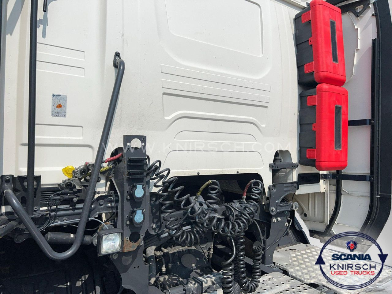 Scania R450A4x2EB / LowLiner / LED / 2x Tank - Tractor unit: picture 5 Scania R450A4x2EB / LowLiner / LED / 2x Tank - Tractor unit: picture 5