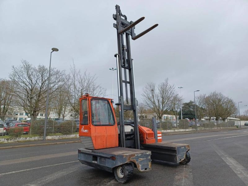 Amlift AMLAT COMBI 50/14/55 - 4-way reach truck: picture 2 Amlift AMLAT COMBI 50/14/55 - 4-way reach truck: picture 2