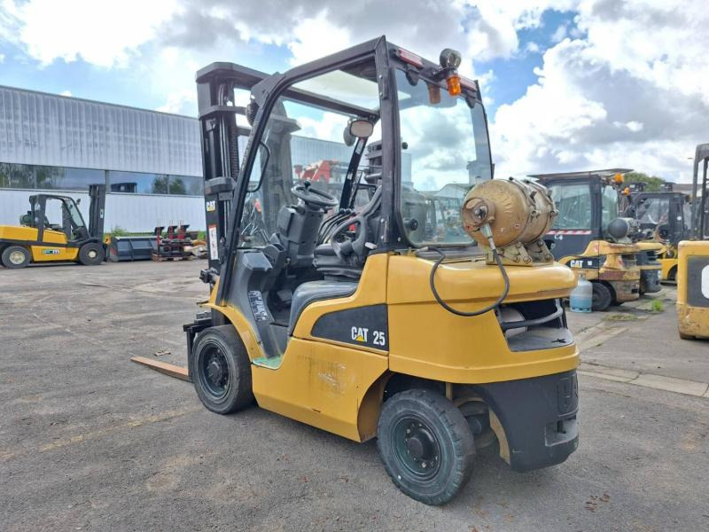 Caterpillar GP25N - LPG forklift: picture 4 Caterpillar GP25N - LPG forklift: picture 4