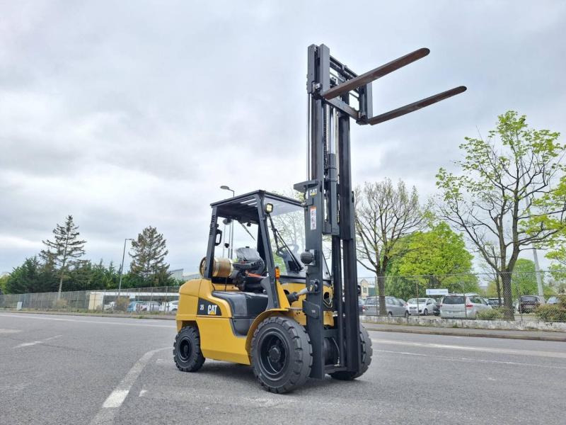LPG forklift Caterpillar GP35 NTD: picture 12