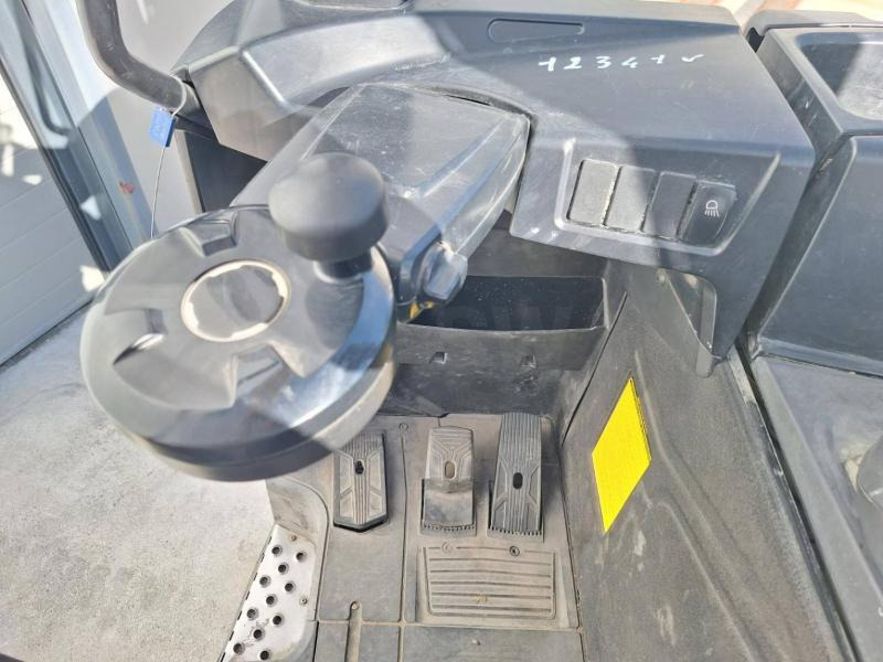 Reach truck Caterpillar NR16N2: picture 34