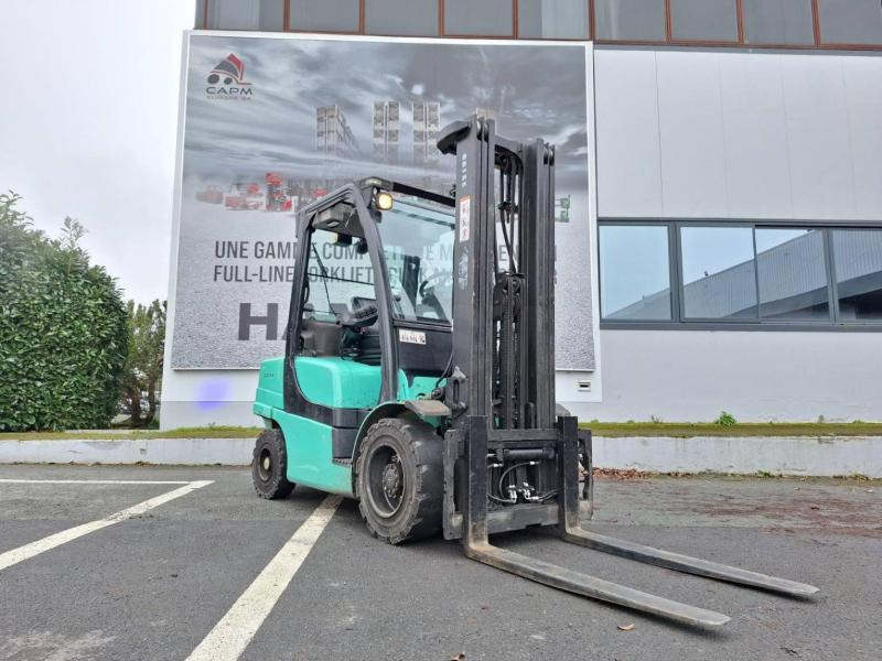 Yale GLP35VX - LPG forklift: picture 2 Yale GLP35VX - LPG forklift: picture 2