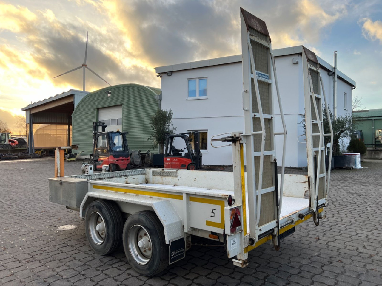 Blomenröhr 552/6900 Tieflader, Rampen, 6,9 to. zGG, TÜV neu - Low loader trailer: picture 3 Blomenröhr 552/6900 Tieflader, Rampen, 6,9 to. zGG, TÜV neu - Low loader trailer: picture 3