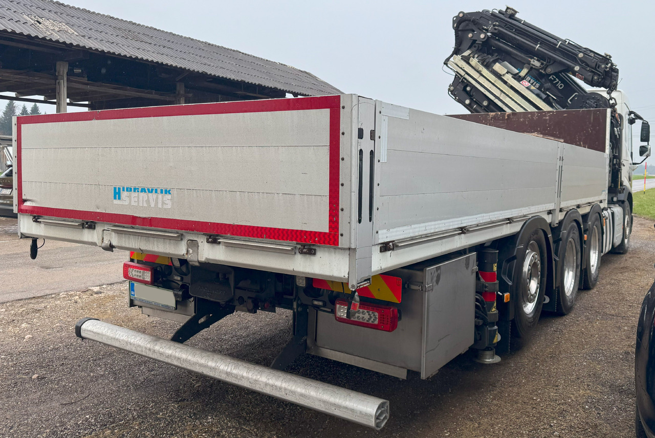 VOLVO Hiab Palfinger Fassi F710-6 JIB-4 - Crane truck: picture 2 VOLVO Hiab Palfinger Fassi F710-6 JIB-4 - Crane truck: picture 2