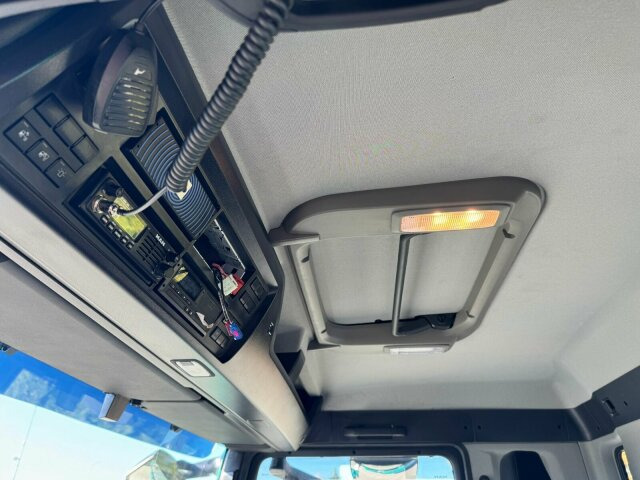 MAN 28.480 6x4 Abrollkipper Meiller Tectrum RS21.65 - Hook lift truck: picture 5 MAN 28.480 6x4 Abrollkipper Meiller Tectrum RS21.65 - Hook lift truck: picture 5