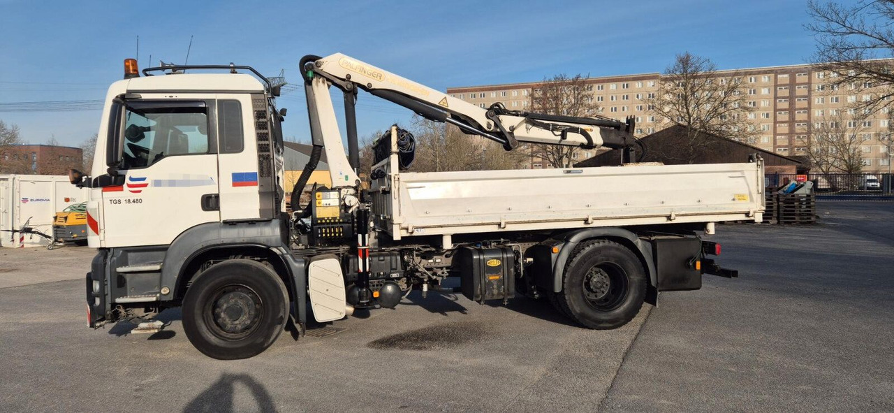 MAN TGS 18.480 4x4H Winter. Kipper Kran PALFINGER 12 - Crane truck: picture 2 MAN TGS 18.480 4x4H Winter. Kipper Kran PALFINGER 12 - Crane truck: picture 2