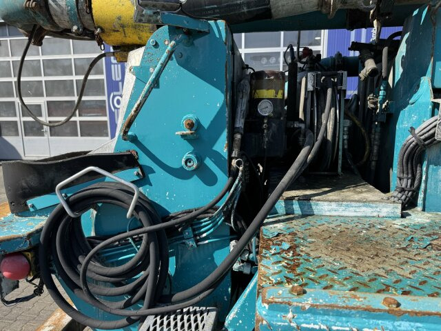 Mercedes-Benz AROCS 2844 6x4 Euro 6 Betonpumpe SERMAC 5Z33 - Concrete pump truck: picture 3 Mercedes-Benz AROCS 2844 6x4 Euro 6 Betonpumpe SERMAC 5Z33 - Concrete pump truck: picture 3