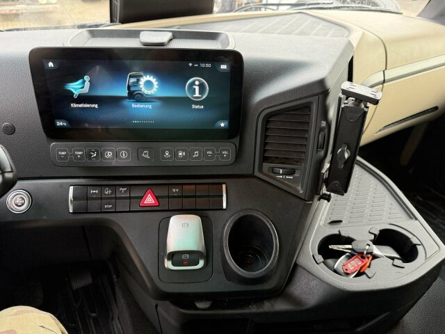 Mercedes-Benz ACTROS 1846 4x4 HAD Euro 6 Kipphydraulik - Tractor unit: picture 3 Mercedes-Benz ACTROS 1846 4x4 HAD Euro 6 Kipphydraulik - Tractor unit: picture 3